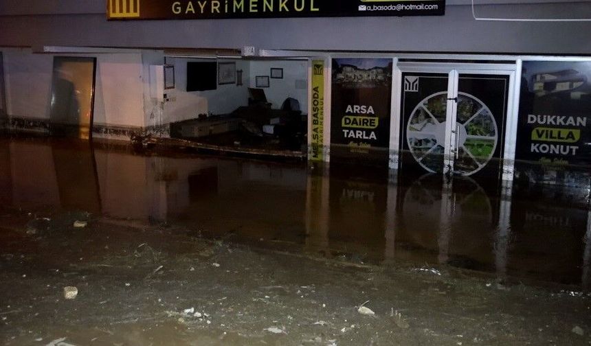 Dağlık alandan gelen sel etkili oldu