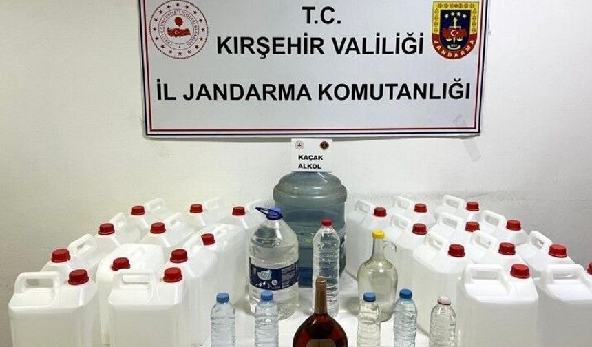 Kaçak alkol operasyonu: 120 litre ele geçirildi
