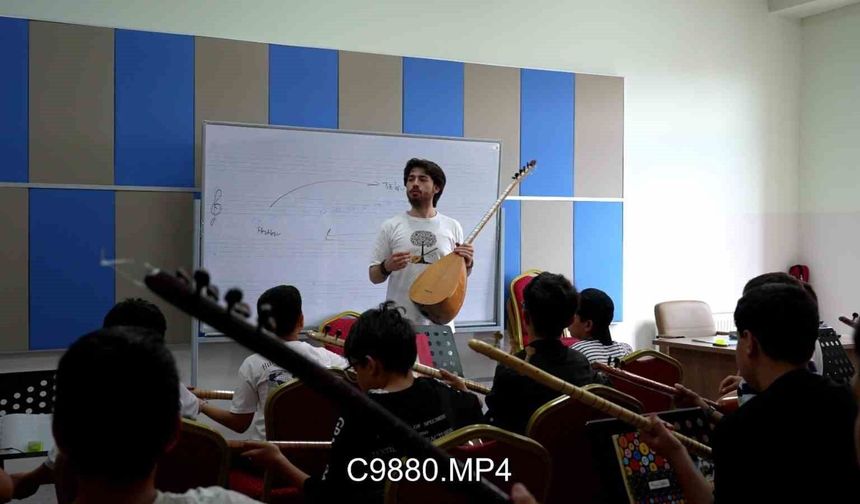 Bin 865 kursiyer konservatuvarda buluştu
