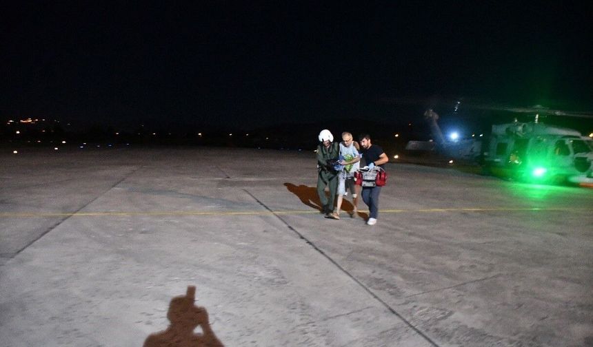 Kalp krizi geçiren vatandaş Deniz Kuvvetleri Komutanlığı helikopteriyle hastanesine sevk edildi