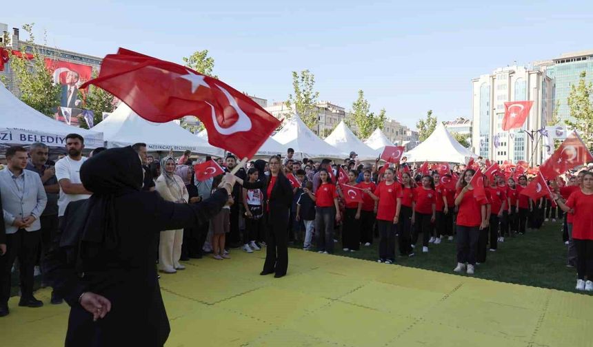 Çocuklar doya doya eğlendi