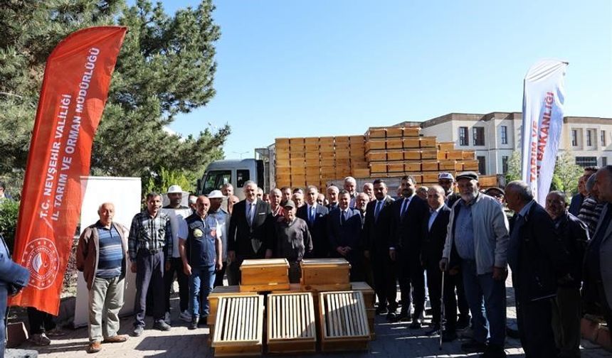 400 arı kovanı dağıtılacak