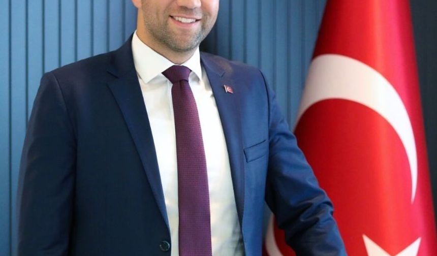 Başkan Özdemir: 'Eğitime yapılan yatırım, geleceğe yapılan yatırımdır'