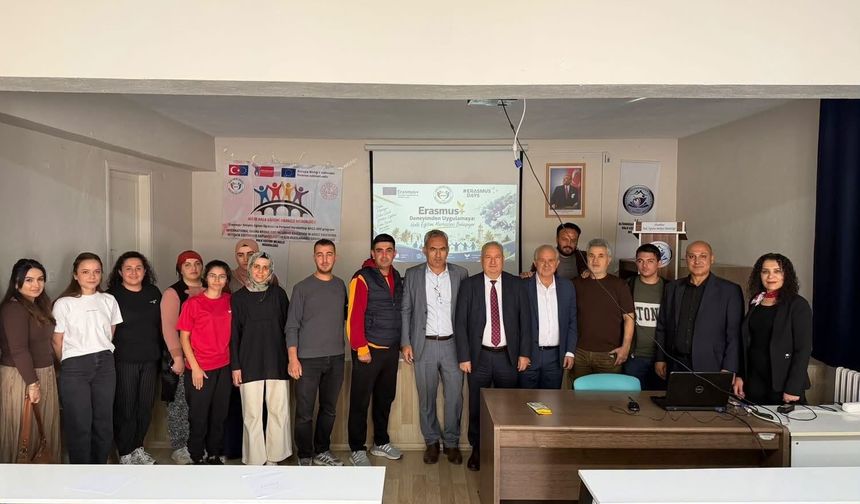 Erasmus+ deneyimleri Bor ve Altunhisar'da paylaşıldı