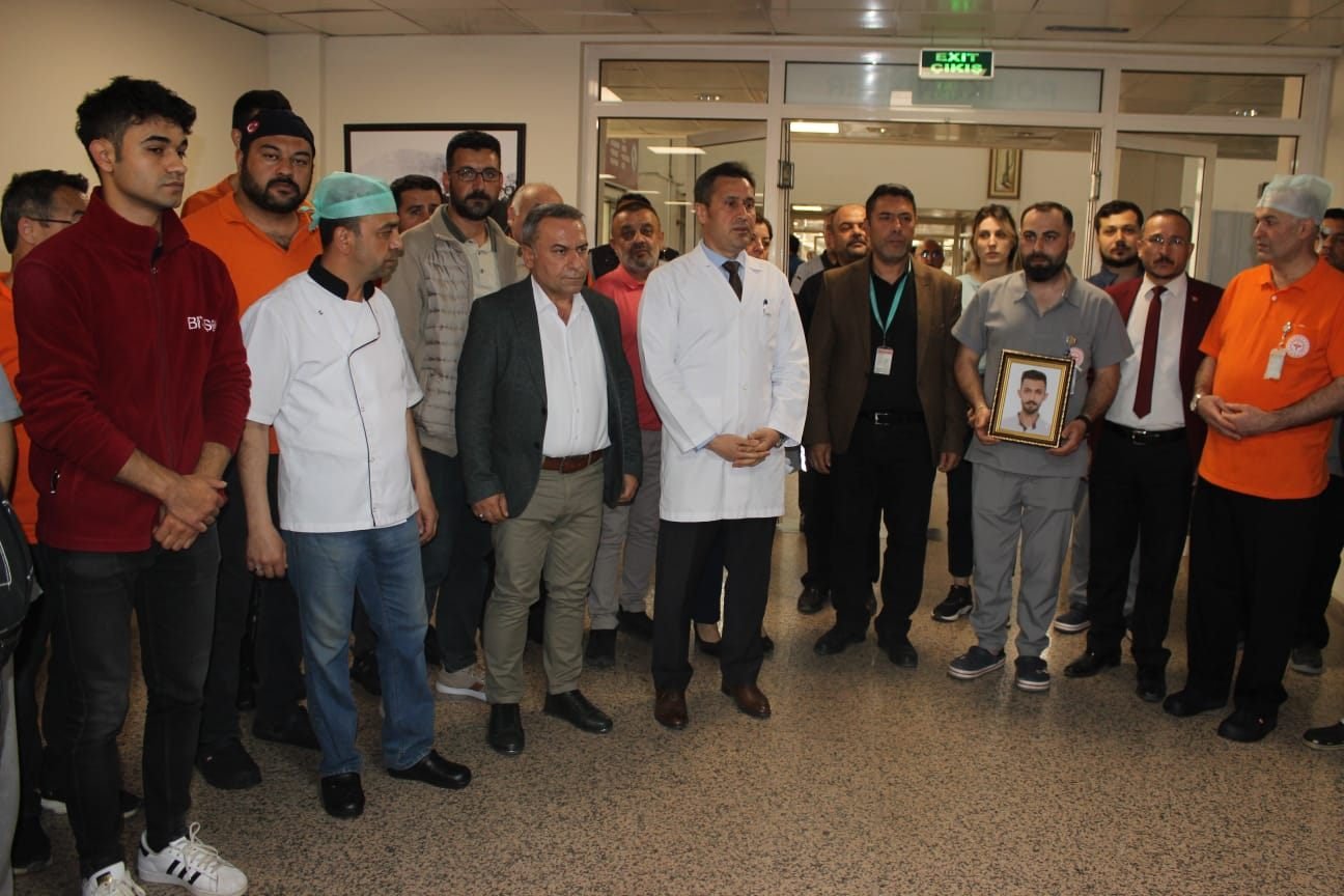 Kırıkkale’de Hayatını Kaybeden Hastane Personeli Vefa Köşesi’ne Eklendi (1)