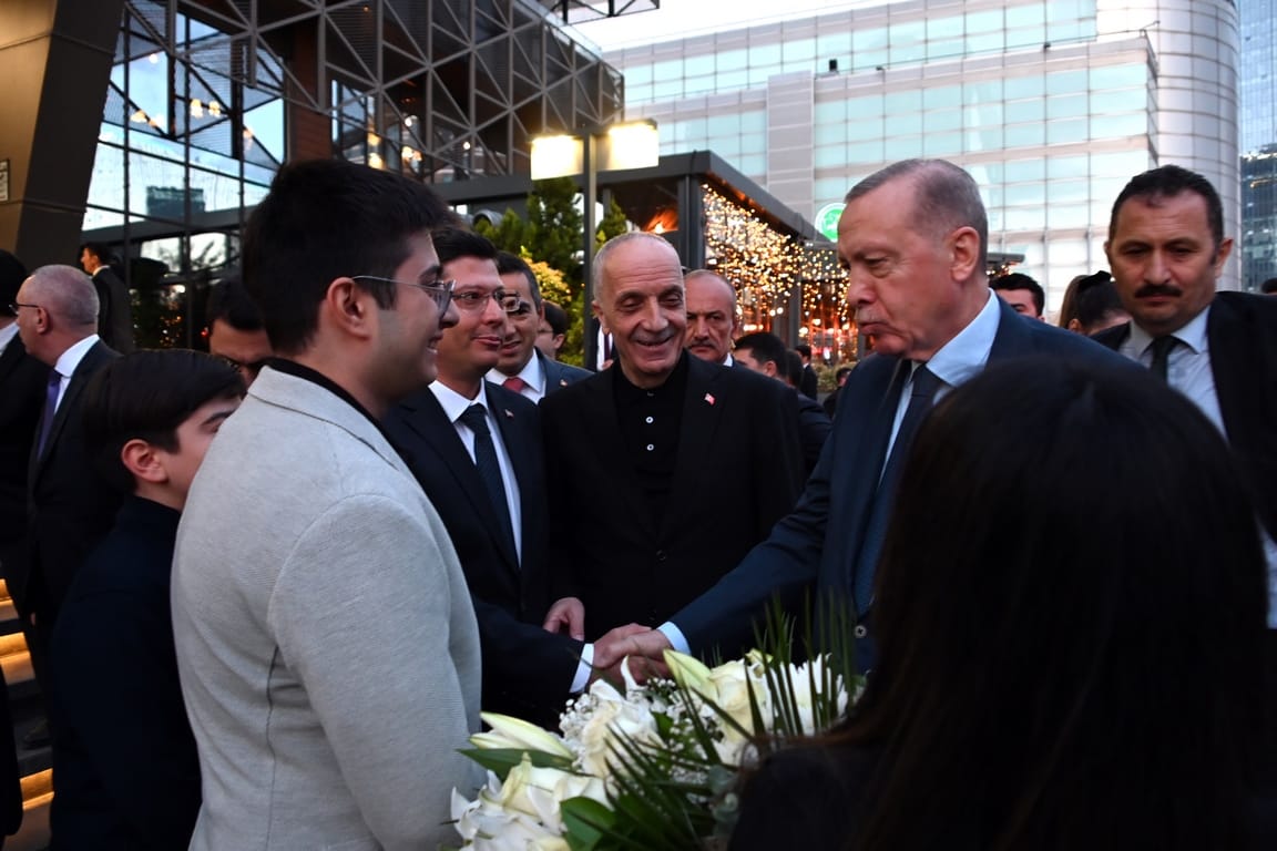 Cumhurbaşkanı Erdoğan, Türk Metal Sendikası’nı Ziyaret Etti (1)