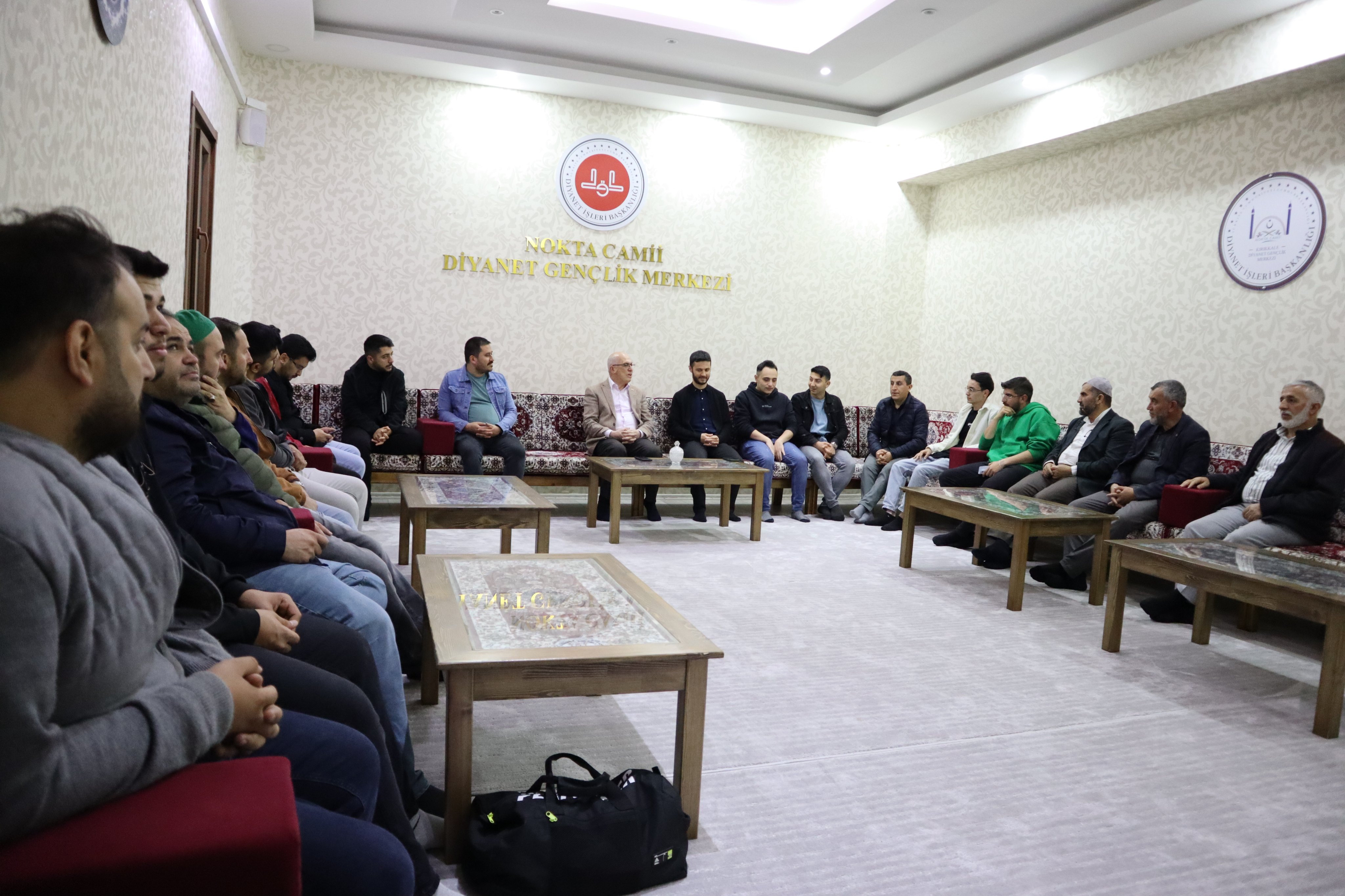 Kırıkkale Müftüsü Topal, Gençlik Merkezi’ni Ziyaret Etti (1)