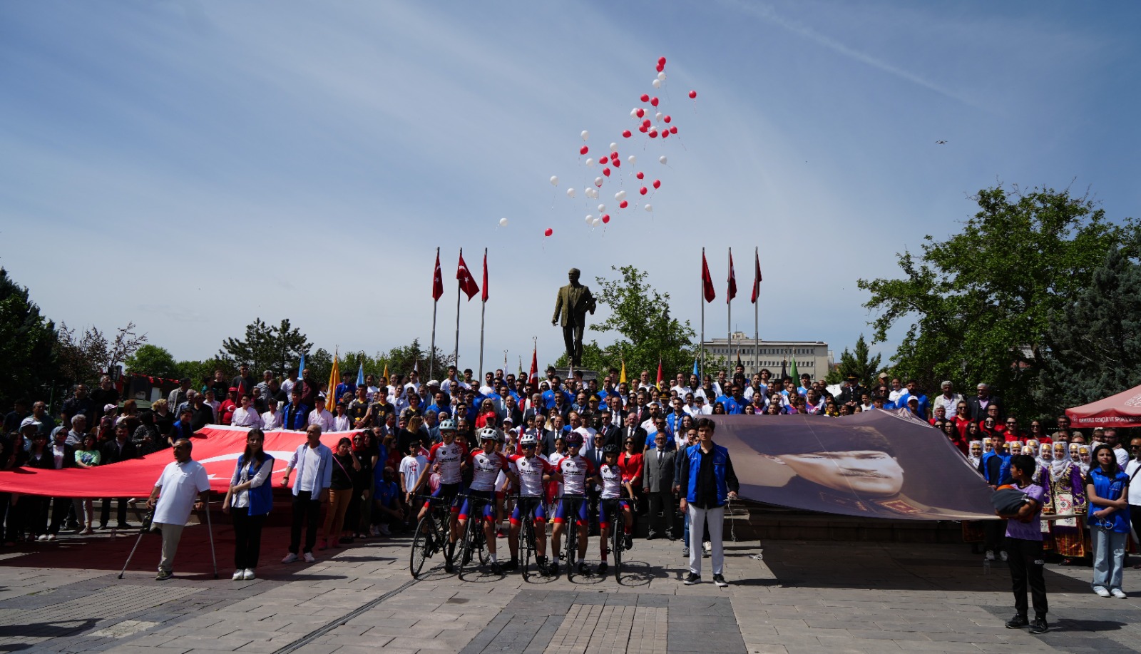 Kırıkkale’de Coşkulu 19 Mayıs Kutlaması (1)