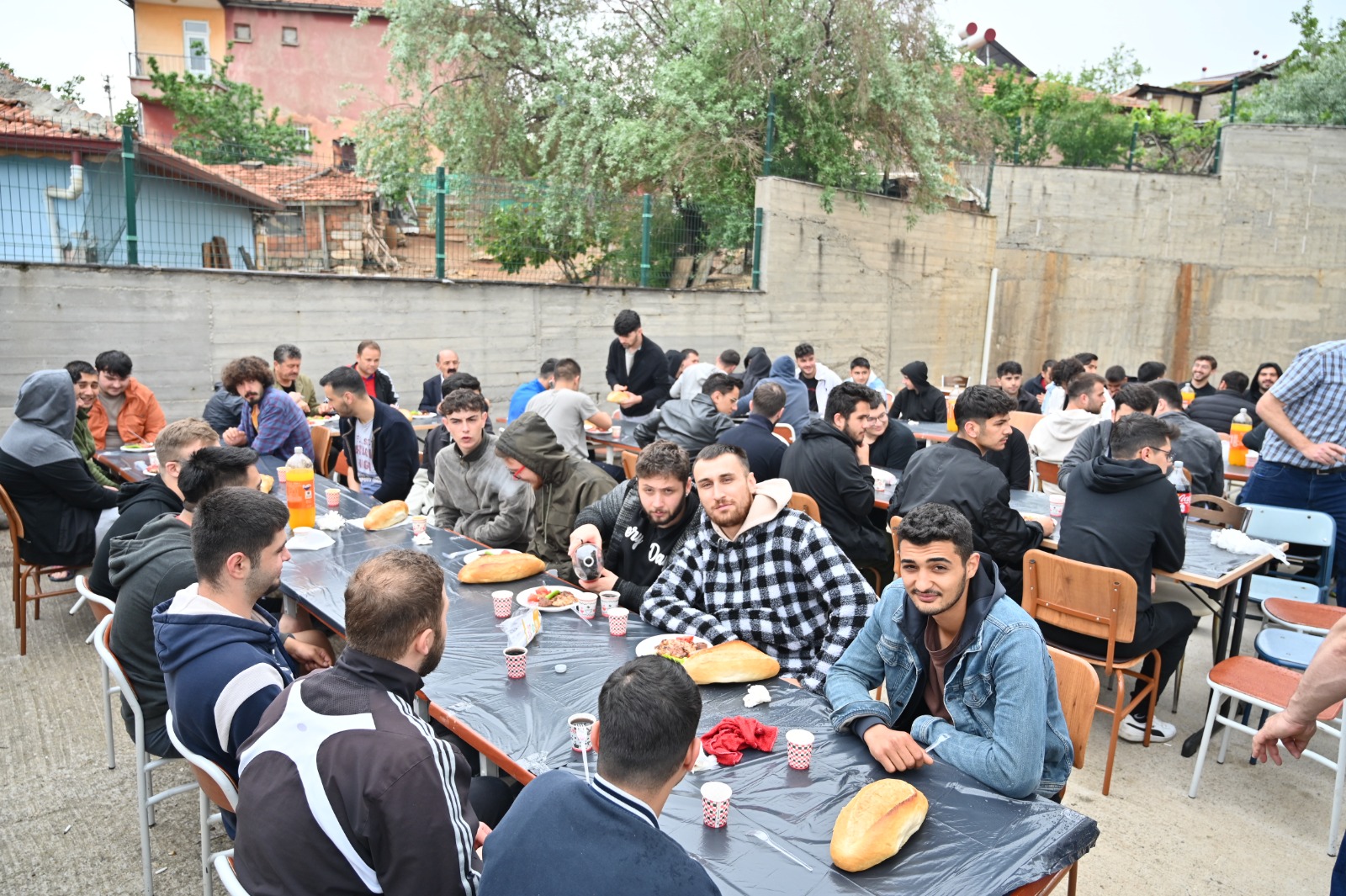 Türkan Hatun Öğrenci Yurdu’nda 1 Mayıs Coşkuyla Kutlandı (7)
