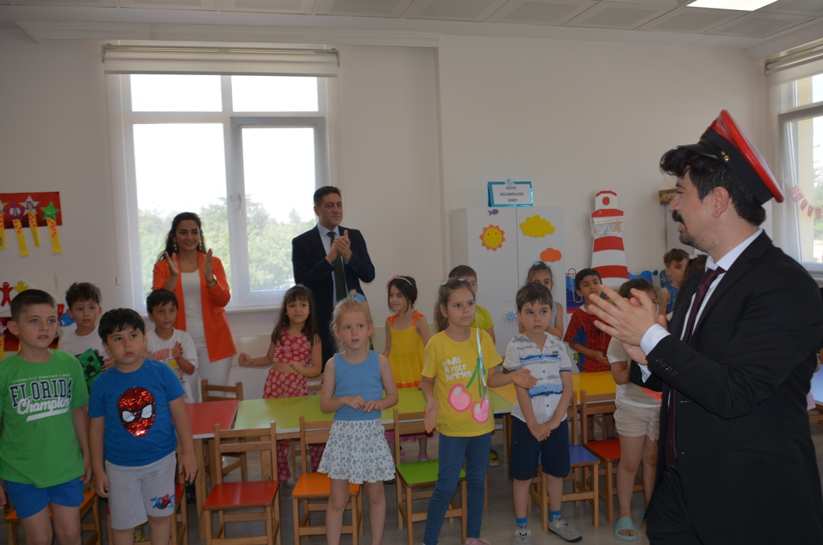 Kırıkkale’de Minik Öğrencilere ‘Dur, Bak, Dinle, Geç’ Eğitimi (1)