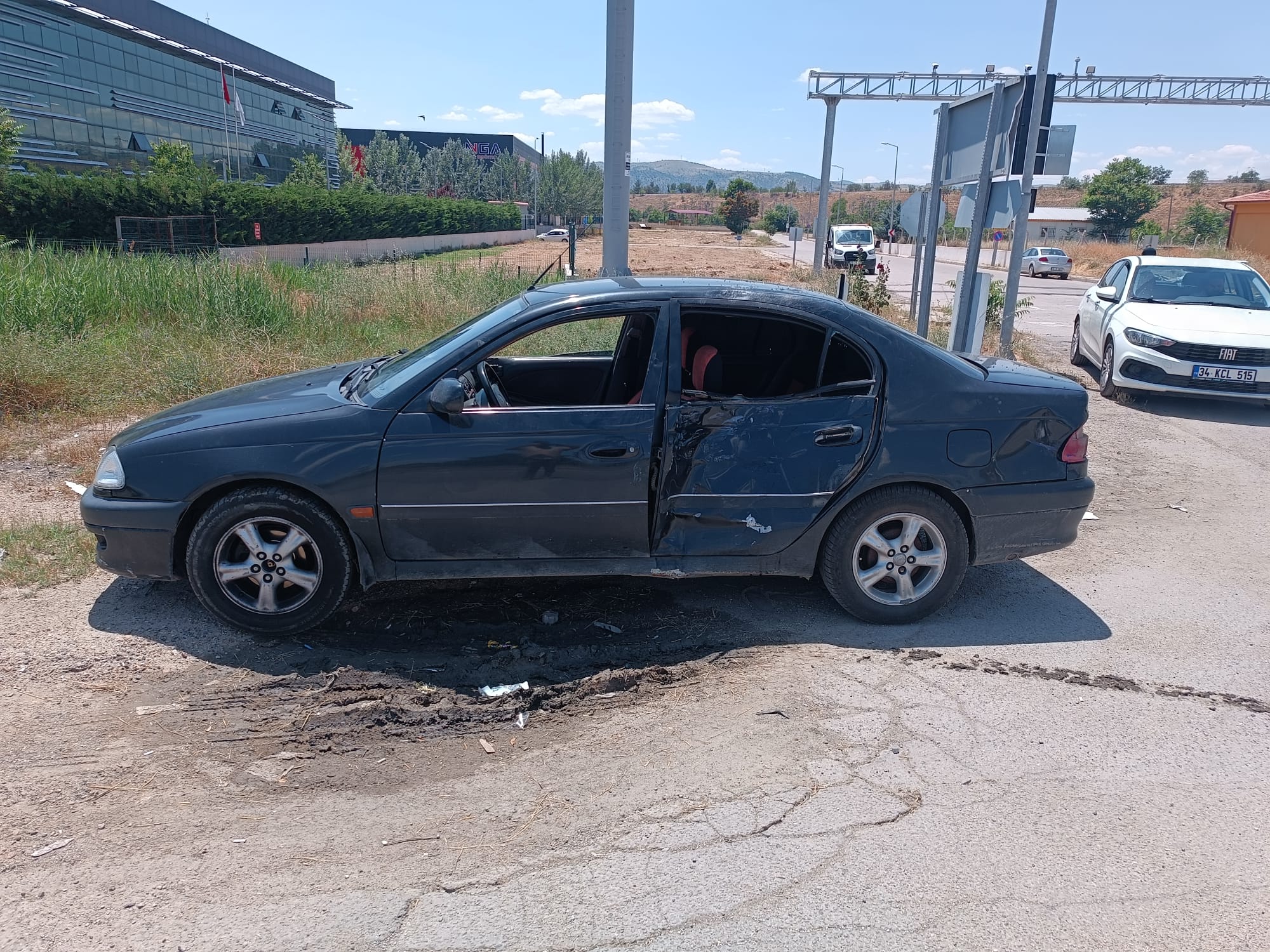 Kırıkkale’de Motosiklet Ile Otomobil Çarpıştı. 3 Yaralı (1)