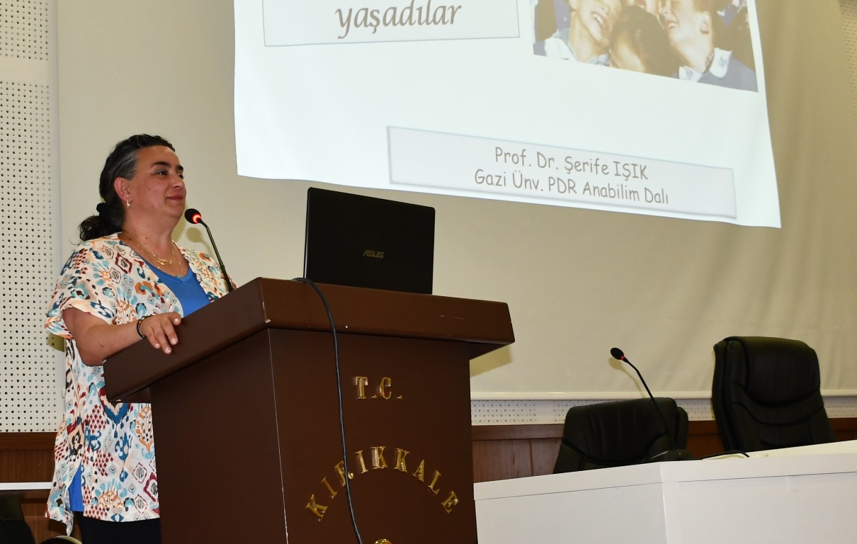 Kırıkkale’de Öğretmenlere Yılsonu Toplantısı Düzenlendi (1)