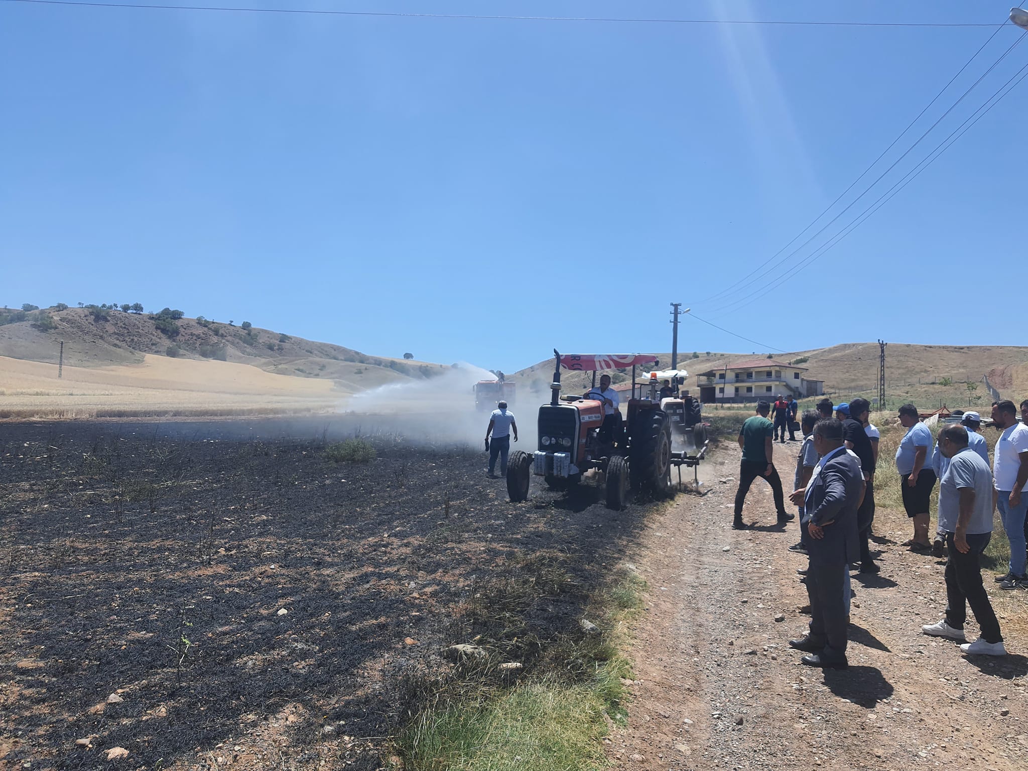 Sulakyurt’ta Korkutan Yangın! Büyük Bir Afetin Önüne Geçildi (2)