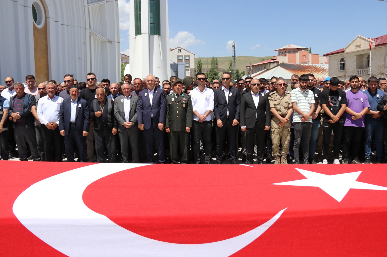 Kırıkkale’de Hayatını Kaybeden Polis Memuru Toprağa Verildi (2)