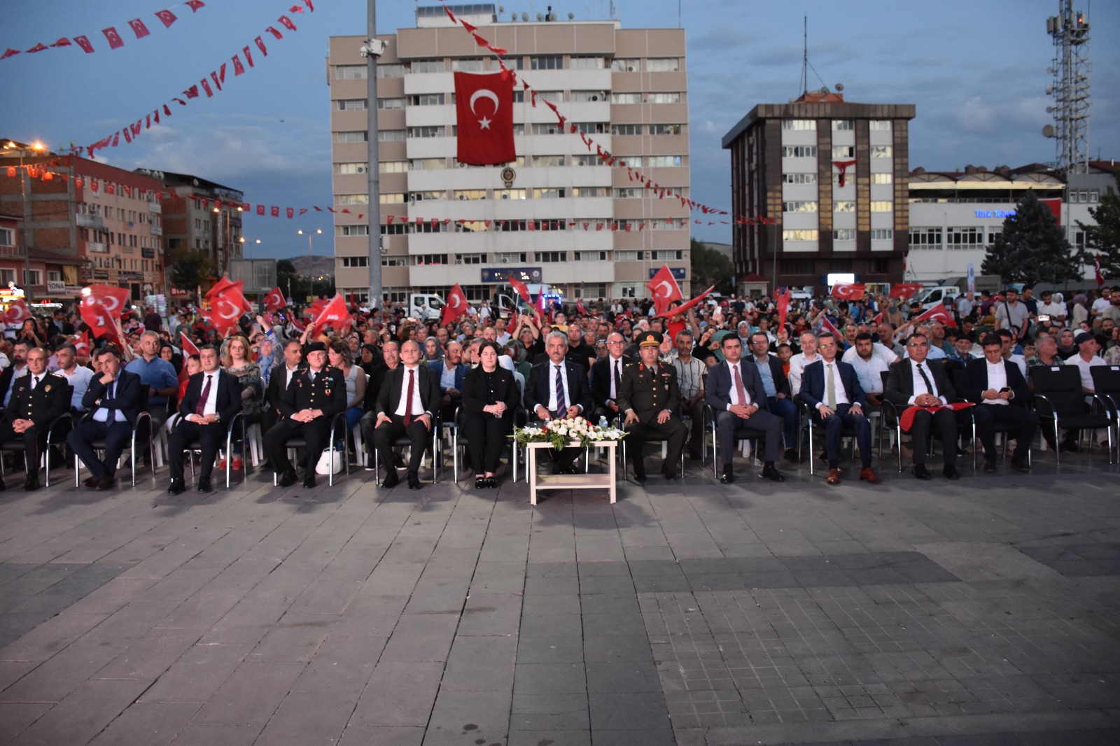 Kırıkkale'de Vatandaşlar, 15 Temmuz Şehitleri Için Yürüdü (7)