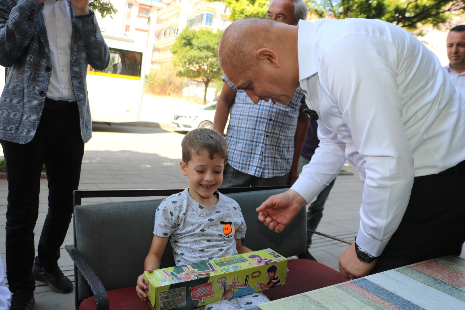 Minik Eymen’in Isteğini Belediye Başkanı Önal Yerine Getirdi (1)