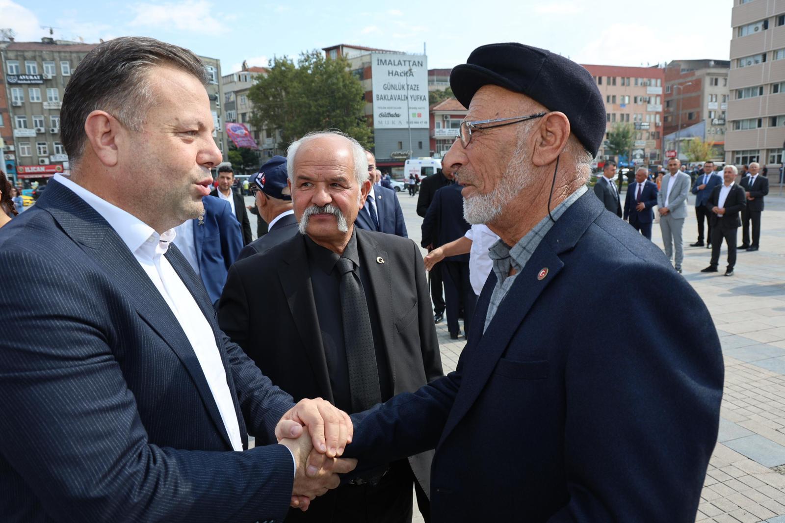 Ahmet Önal, “Kahramanlarımızı Şükran Ve Minnetle Anıyorum” (7)