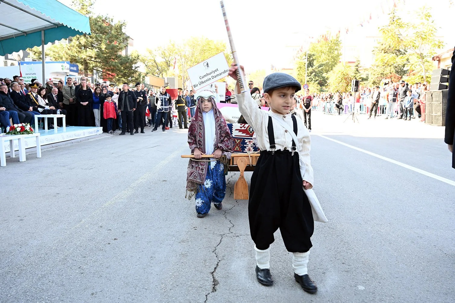 Kirikkale 29 Ekim Cumhuriyet Bayrami Manzaralari (3)