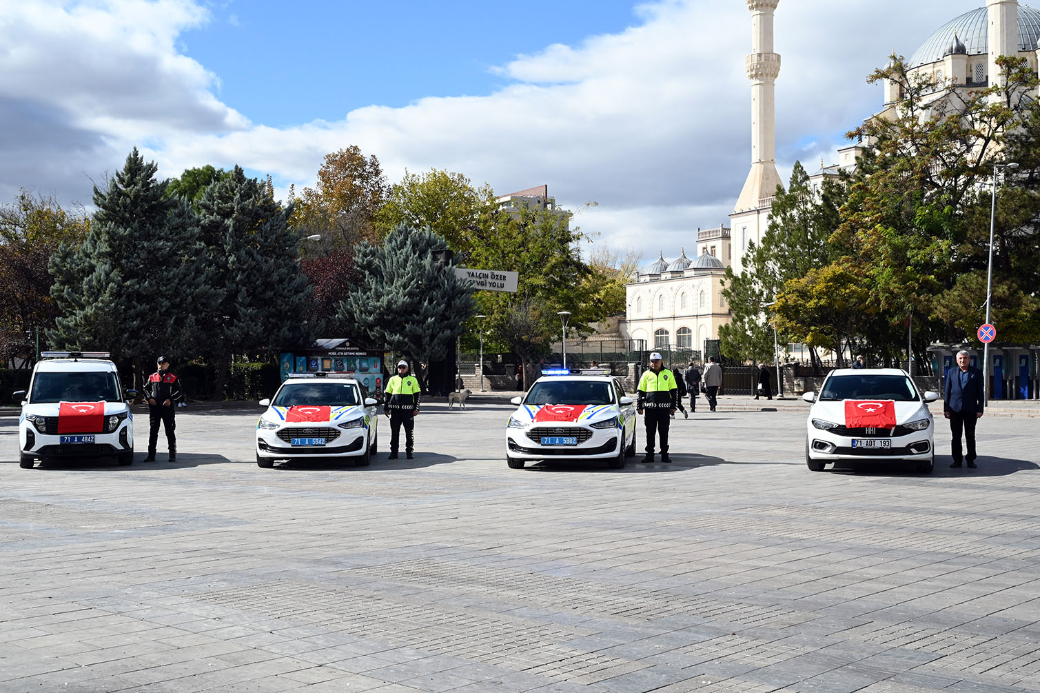 Kırıkkale Emniyetine 15 Yeni Araç (1)