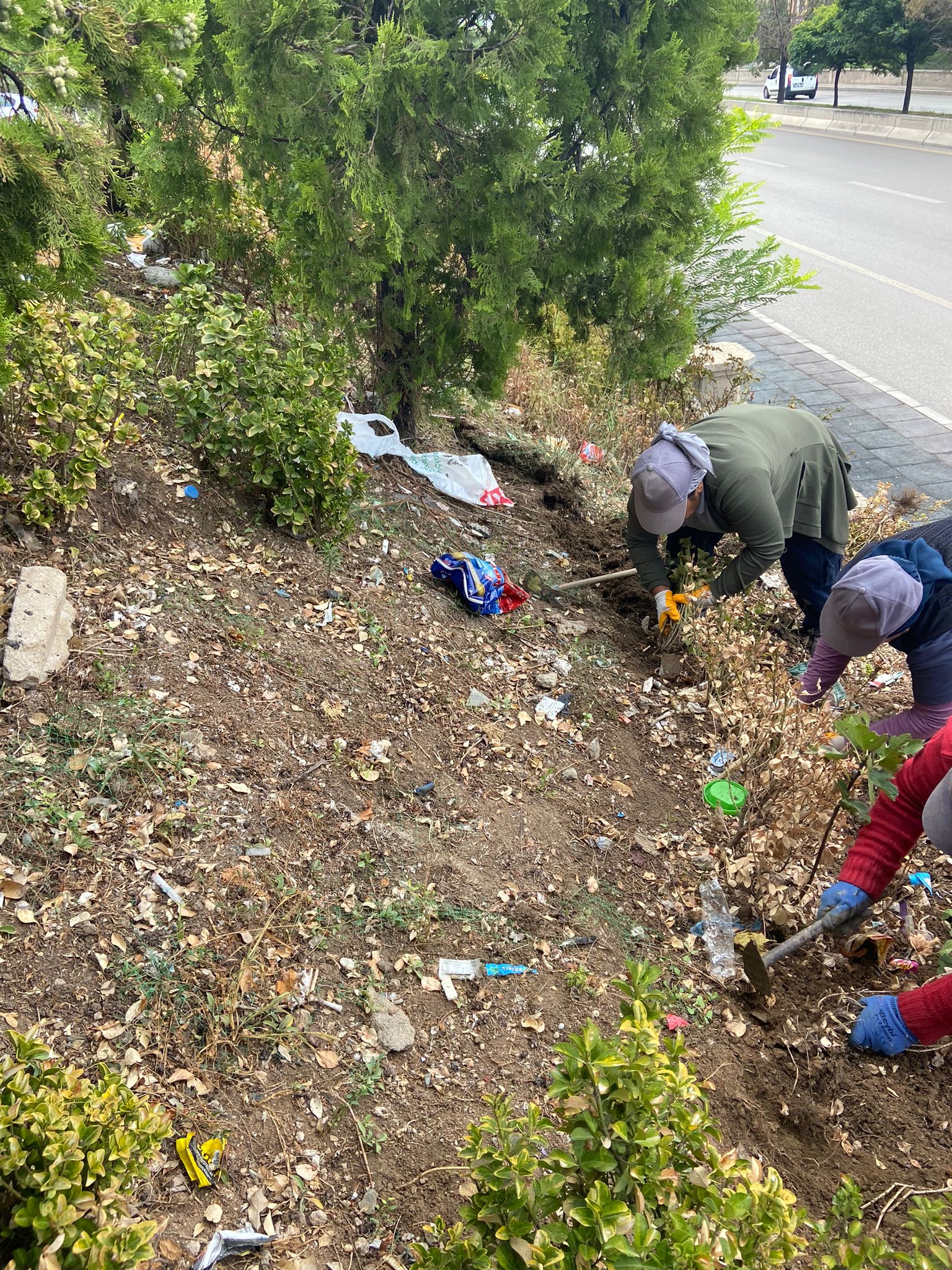 Kırıkkale’de Park Ve Bahçelerde Onarım Ve Yenileme Çalışmaları Devam Ediyor (1)