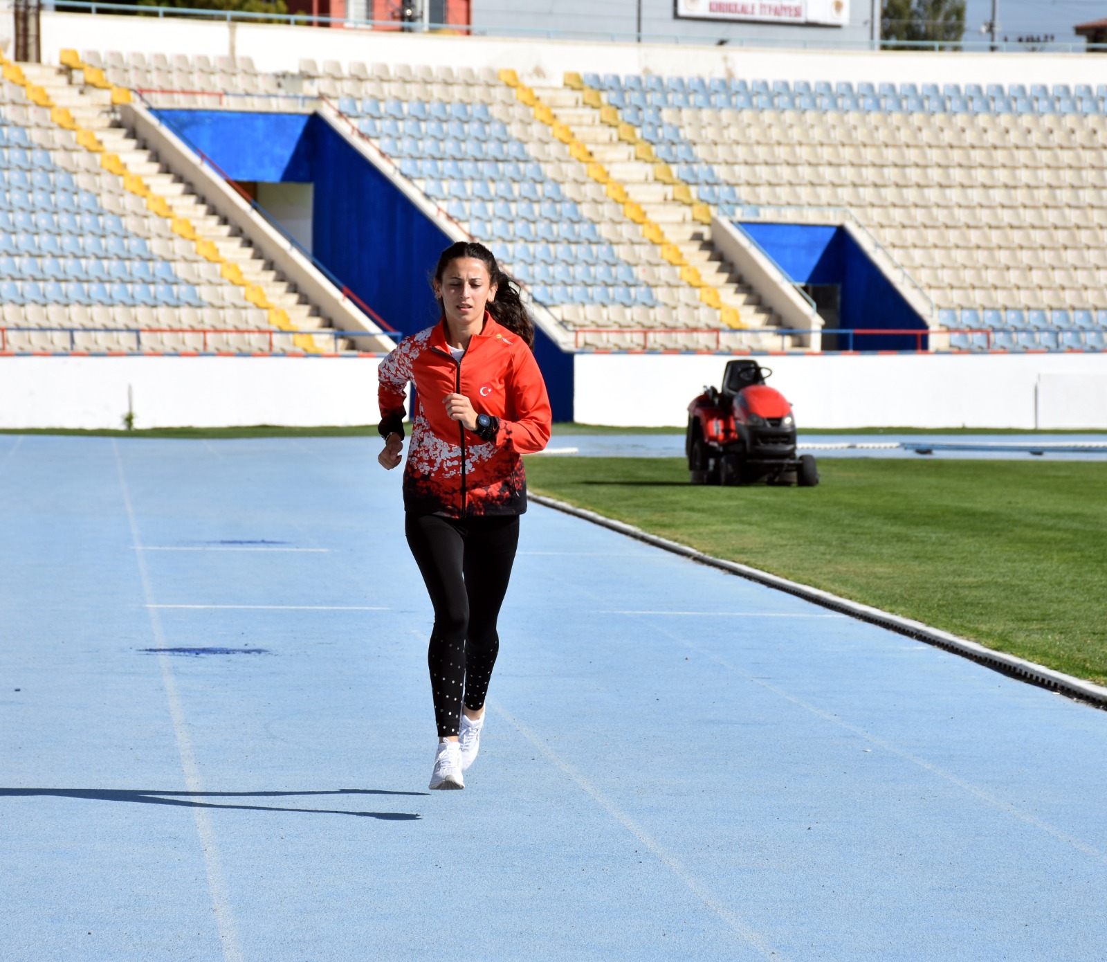 Milli Atlet Melisa Tasa, Yeni Başarılar Için Koşuyor (7)