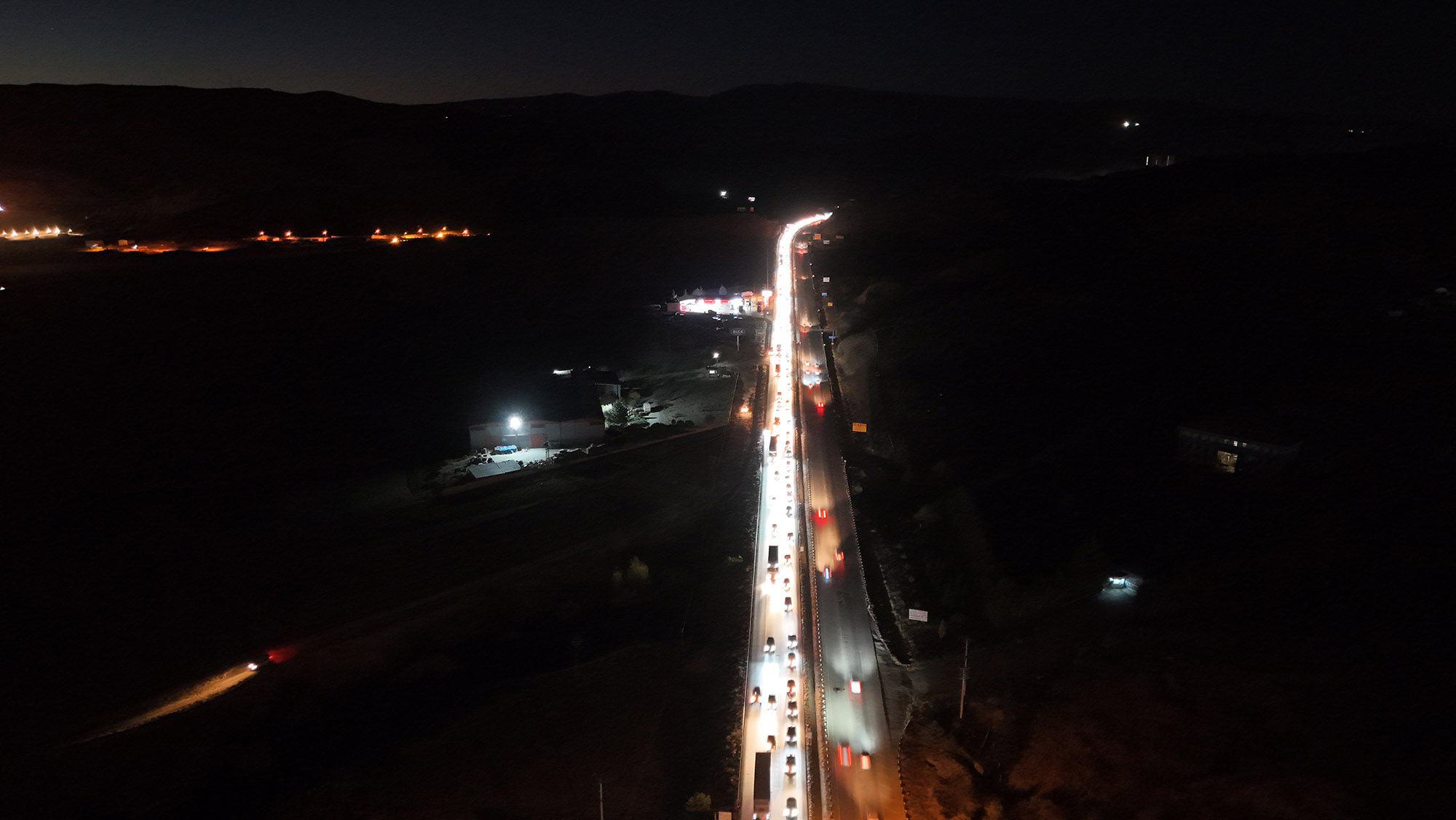 Ara Tatil Başladı, ‘Kilit Kavşak’ Kırıkkale’de Trafik Yoğunluğu Arttı (2)