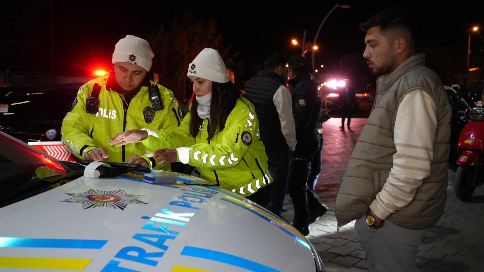 Emniyetin Sıkı Denetimine Vatandaştan Tam Not (4)