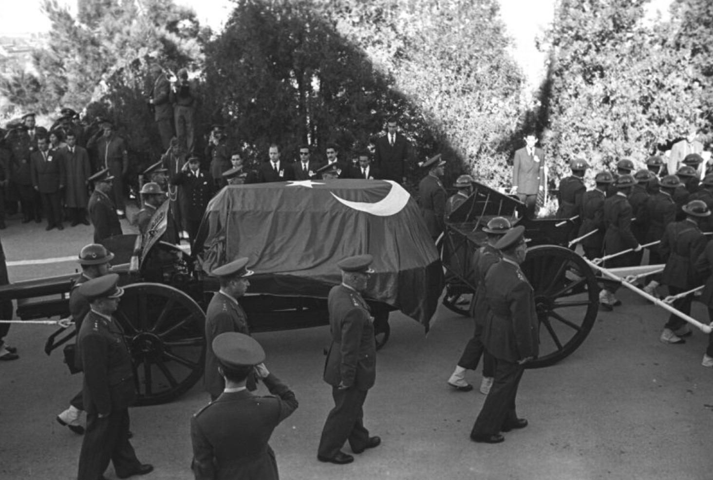 Mustafa Kemal Atatürk'ün Cenazesinden Fotoğraflar (12)