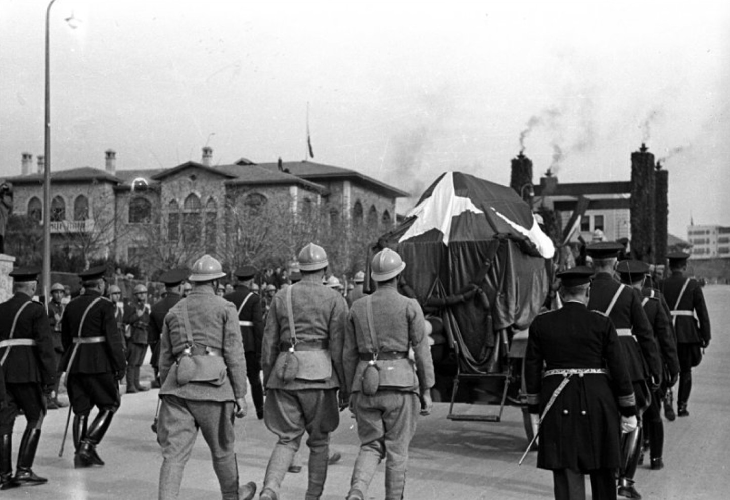 Mustafa Kemal Atatürk'ün Cenazesinden Fotoğraflar (13)