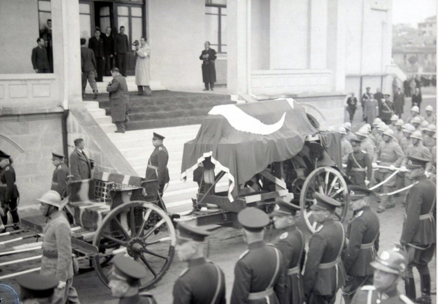 Mustafa Kemal Atatürk'ün Cenazesinden Fotoğraflar (3)