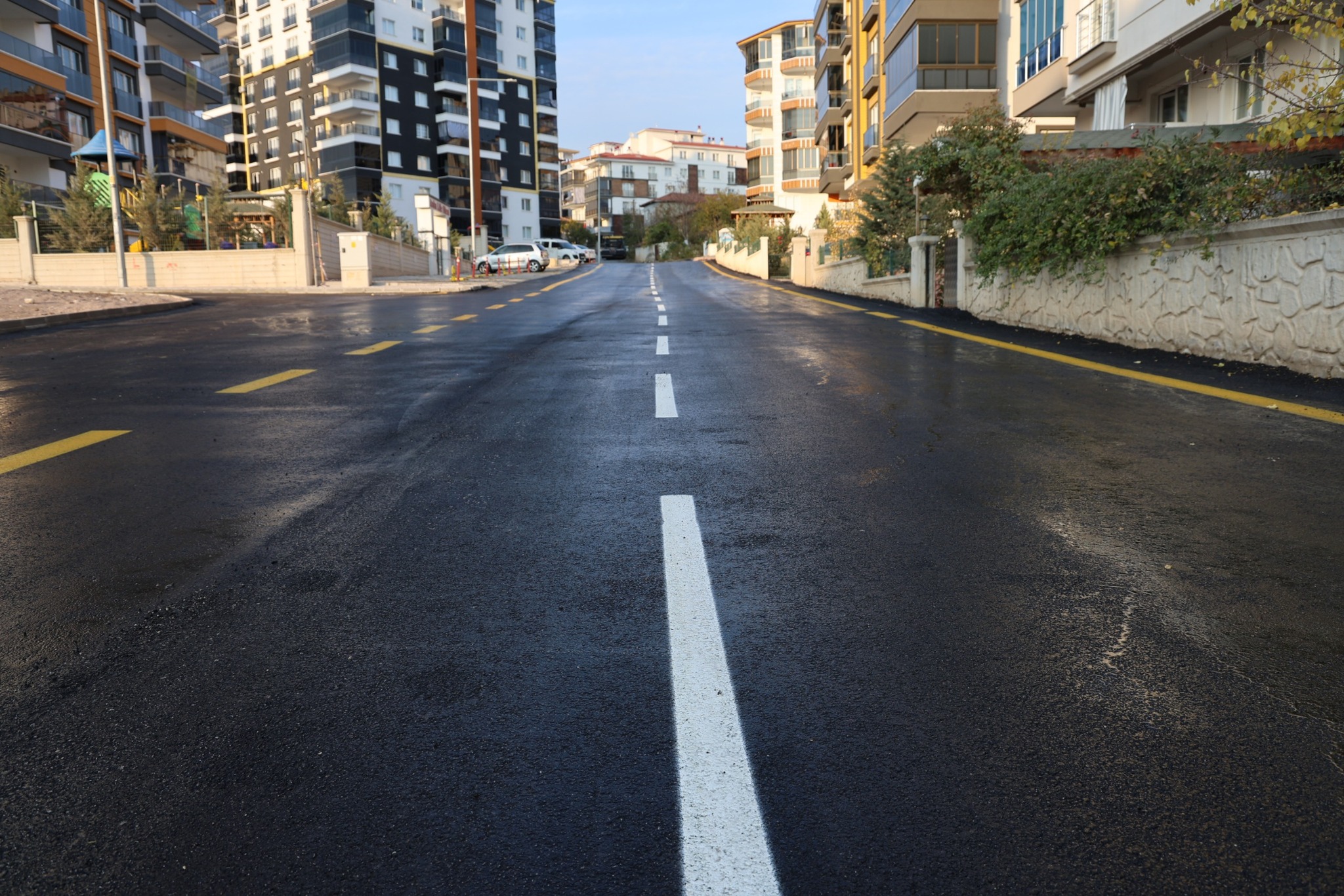 Yaylacık Mahallesi’nde Yol Yenileme Çalışmaları Tamamlandı (5)