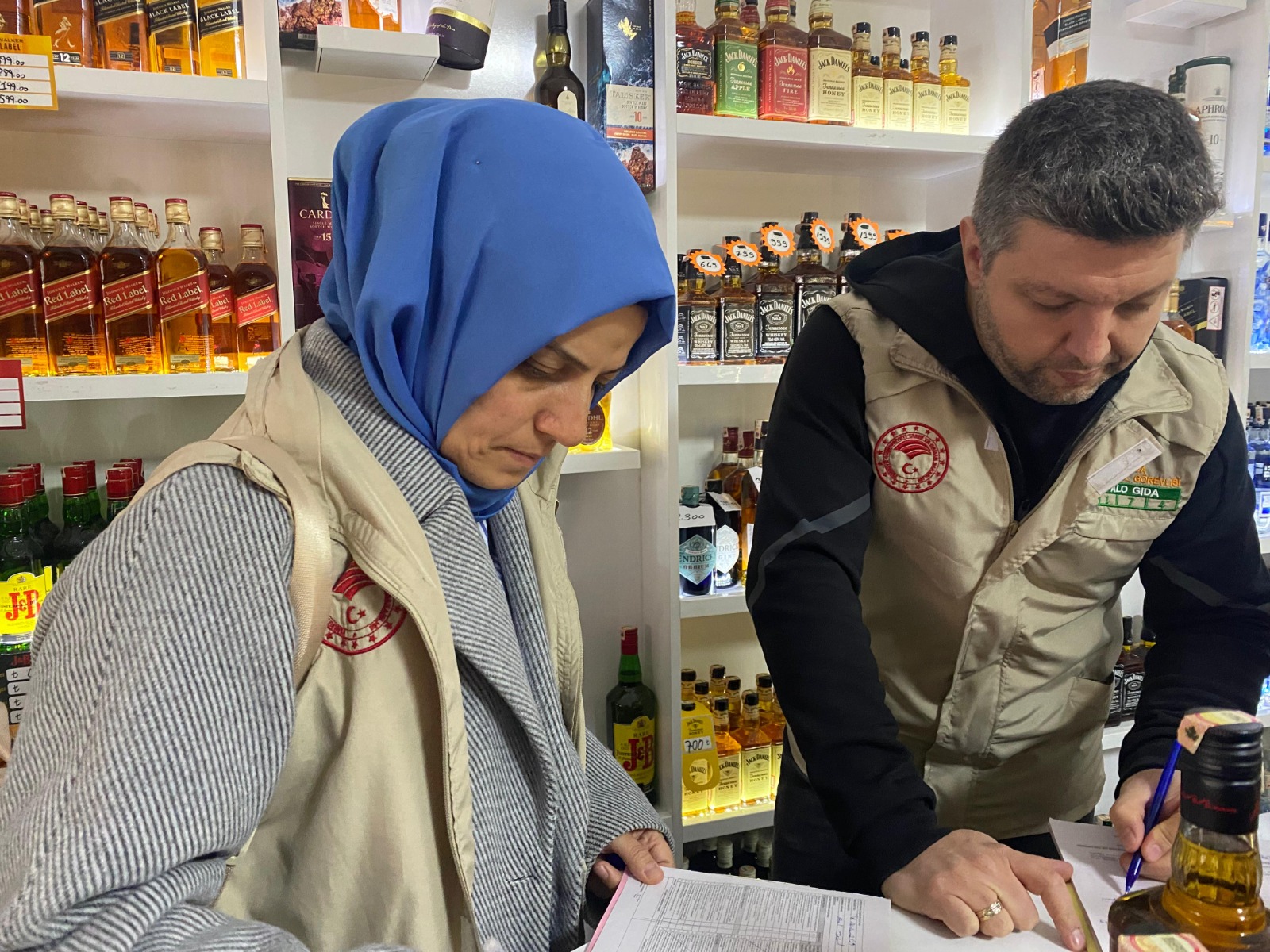 Kırıkkale’de Yılbaşı Öncesi Alkol Ve Gıda Denetimi (2)