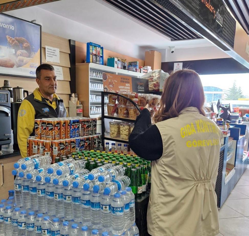 Kırıkkale’de Yılbaşı Öncesi Alkol Ve Gıda Denetimi (3)