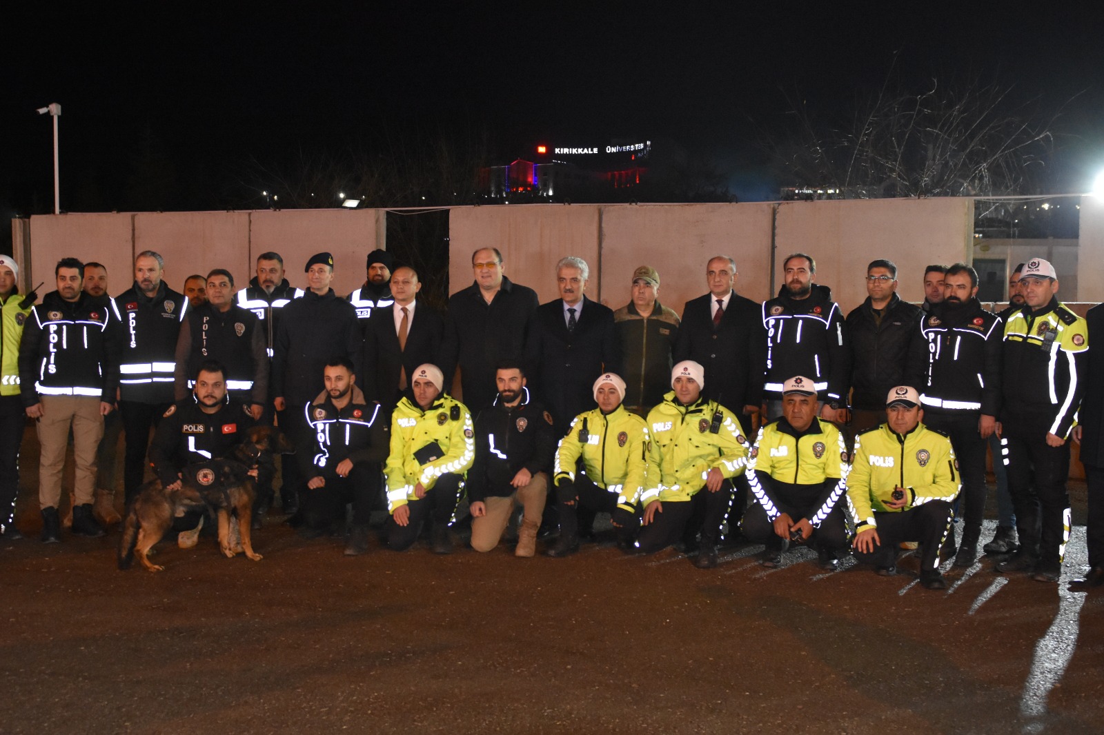 Kırıkkale Valisi Makas, Yılbaşında Görevli Personellere Ziyaret (2)