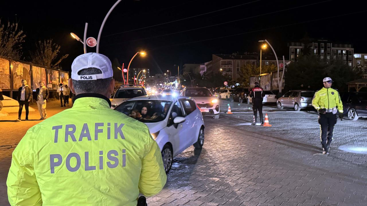 Kırıkkale’de Trafik Uygulamalarında 7 Bin Araç Denetlendi (2)