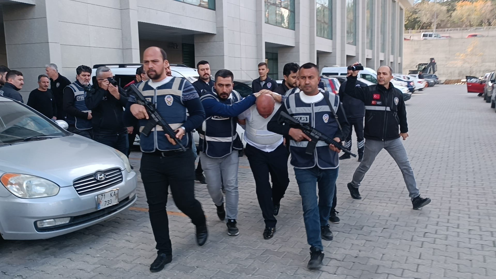 Belediye Başkanı Hilmi Şen’i Ve Korumasını Öldüren Şüpheliye Ağırlaştırılmış Müebbet Talebi (4)