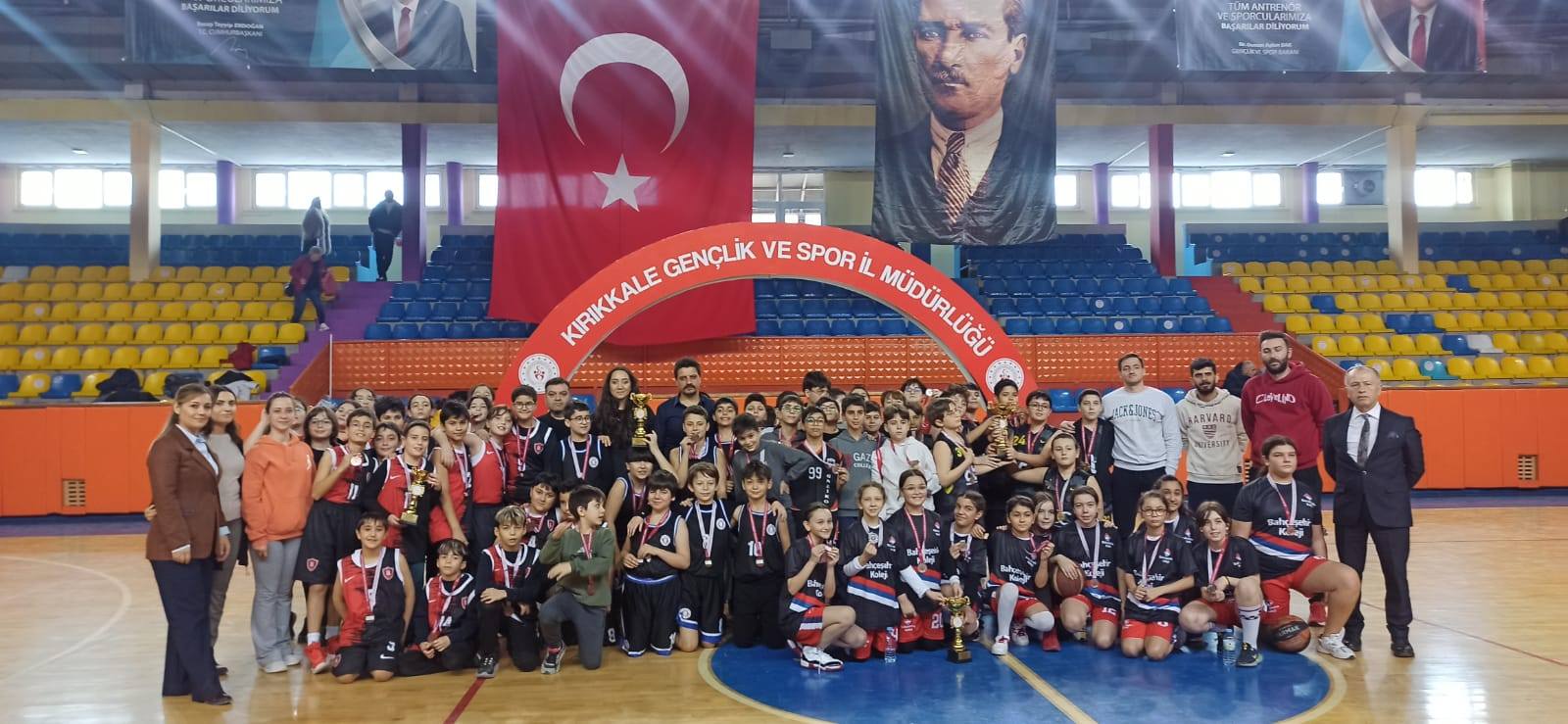 Kırıkkale’de Basketbolda Şampiyonlar Belli Oldu (2)