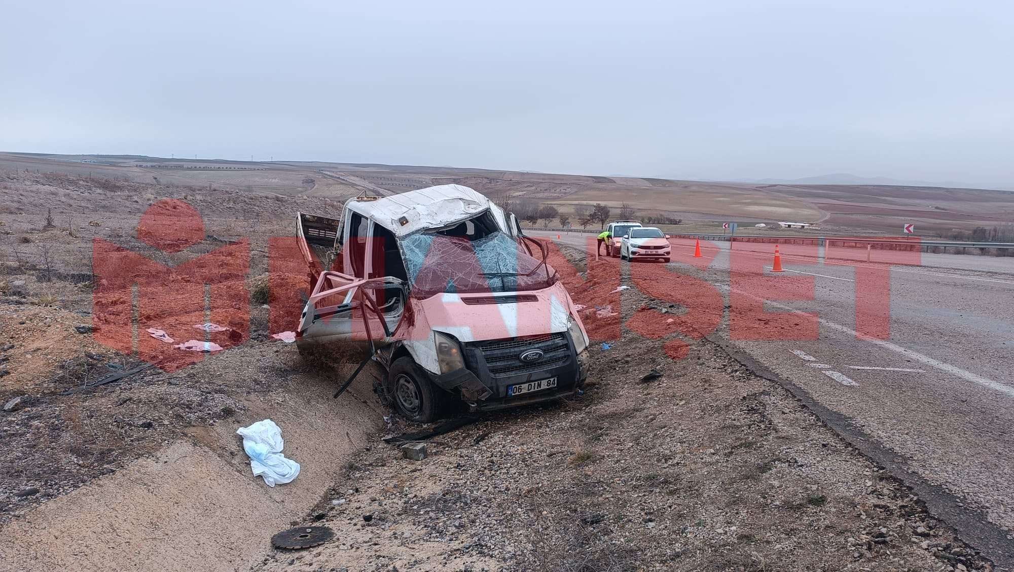 Sitekırıkkale’de Işçi Taşıyan Kamyonet Devrildi 5 Yaralı (3)