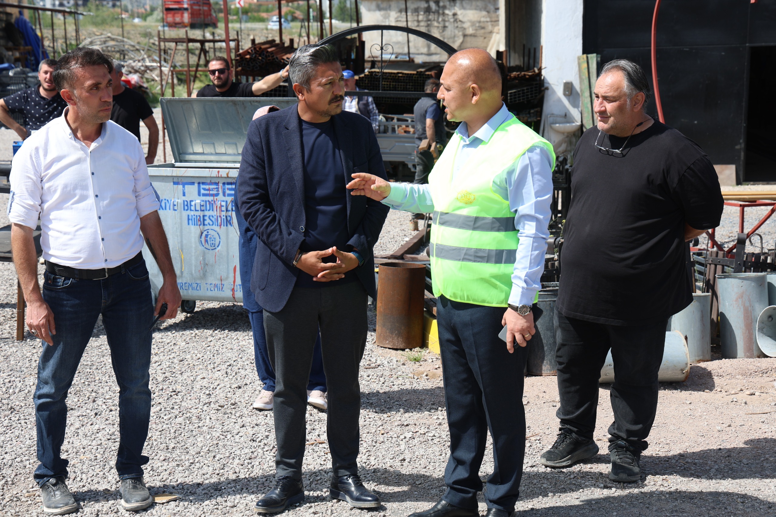 Kırıkkale’de Park Ve Yeşil Alan Yatırımlarıyla Şehir Estetiği Yenileniyor (1)
