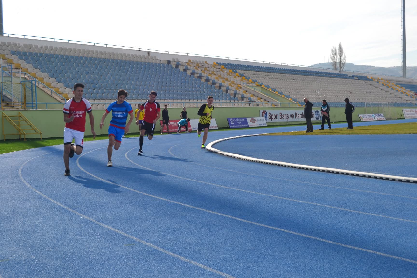 Kırıkkale’de 2024 2025 Okul Sporları Sezonu Tamamlandı (2)