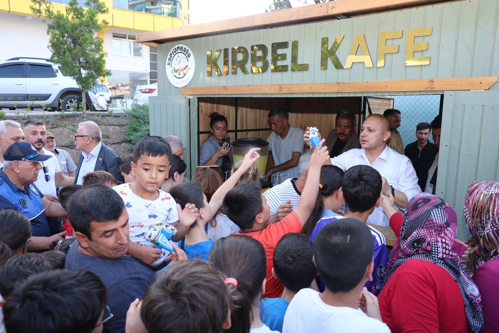 Hanımeller Parkı Yenilenen Yüzüyle Halkın Hizmetinde (3)