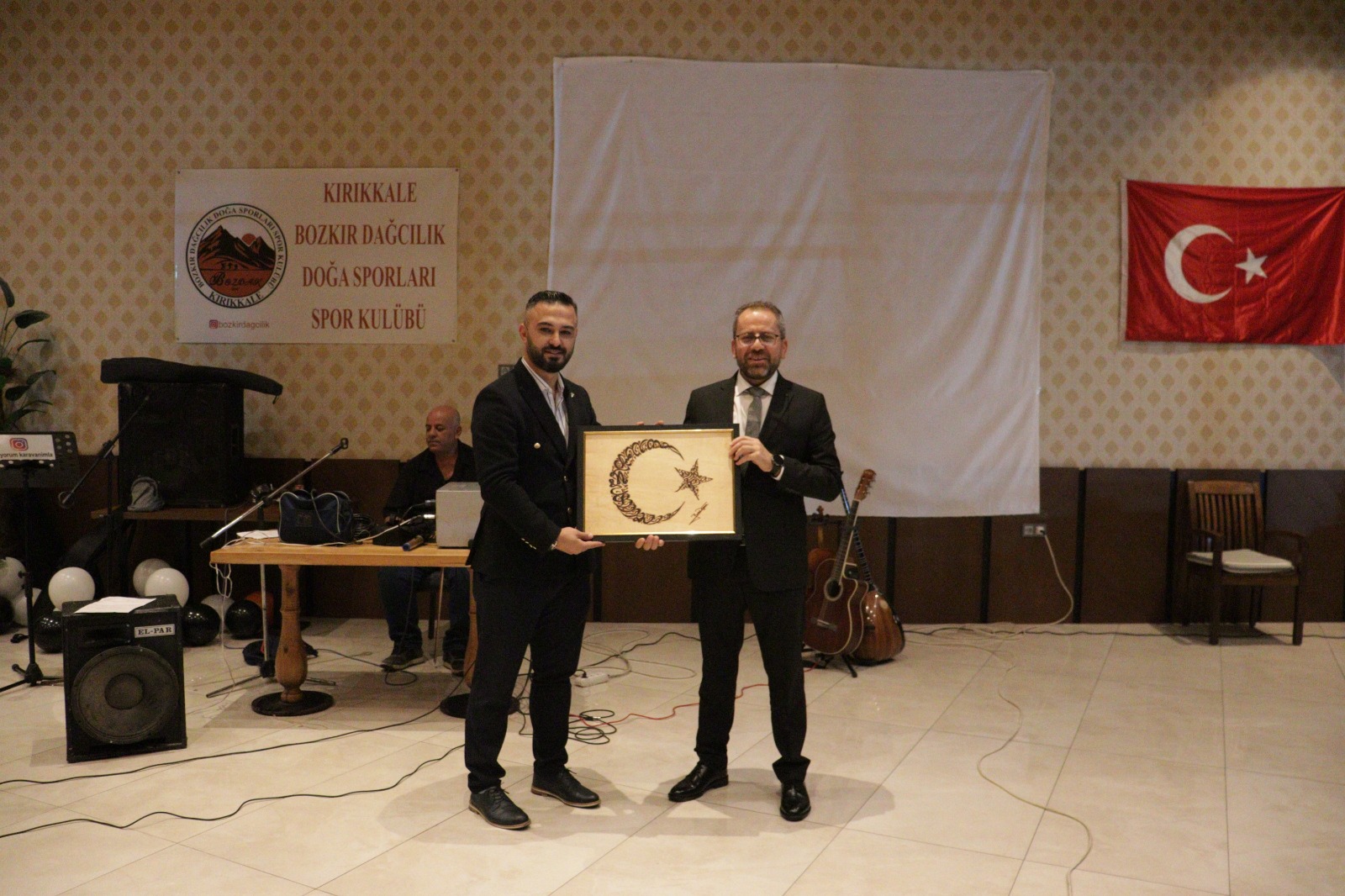 Bozdak 2. Yılını Coşkuyla Kutladı4