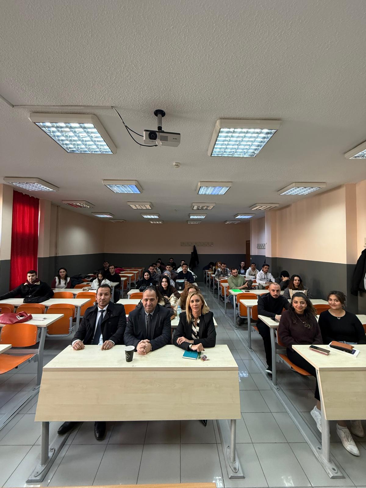 Kırıkkale Sgk’dan Üniversite Öğrencilerine Sosyal Güvenlik Eğitimi (1)