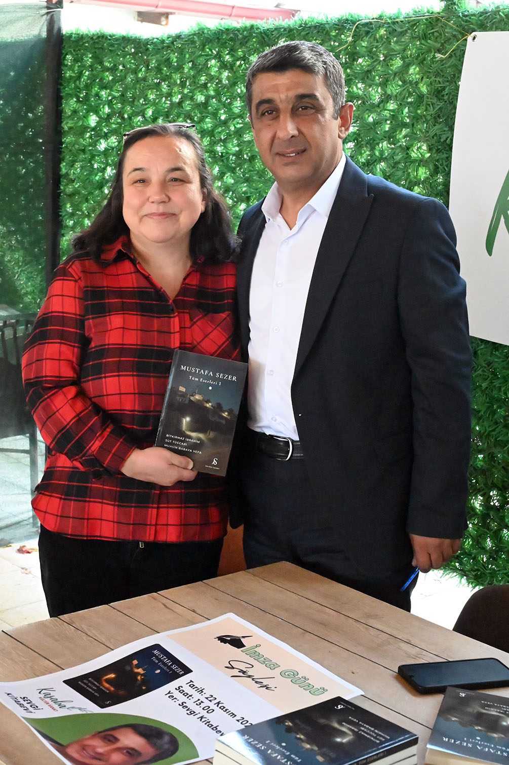 Kırıkkaleli Yazar Mustafa Sezer, Ilk Kitabını Okurları Için Imzaladı (9)