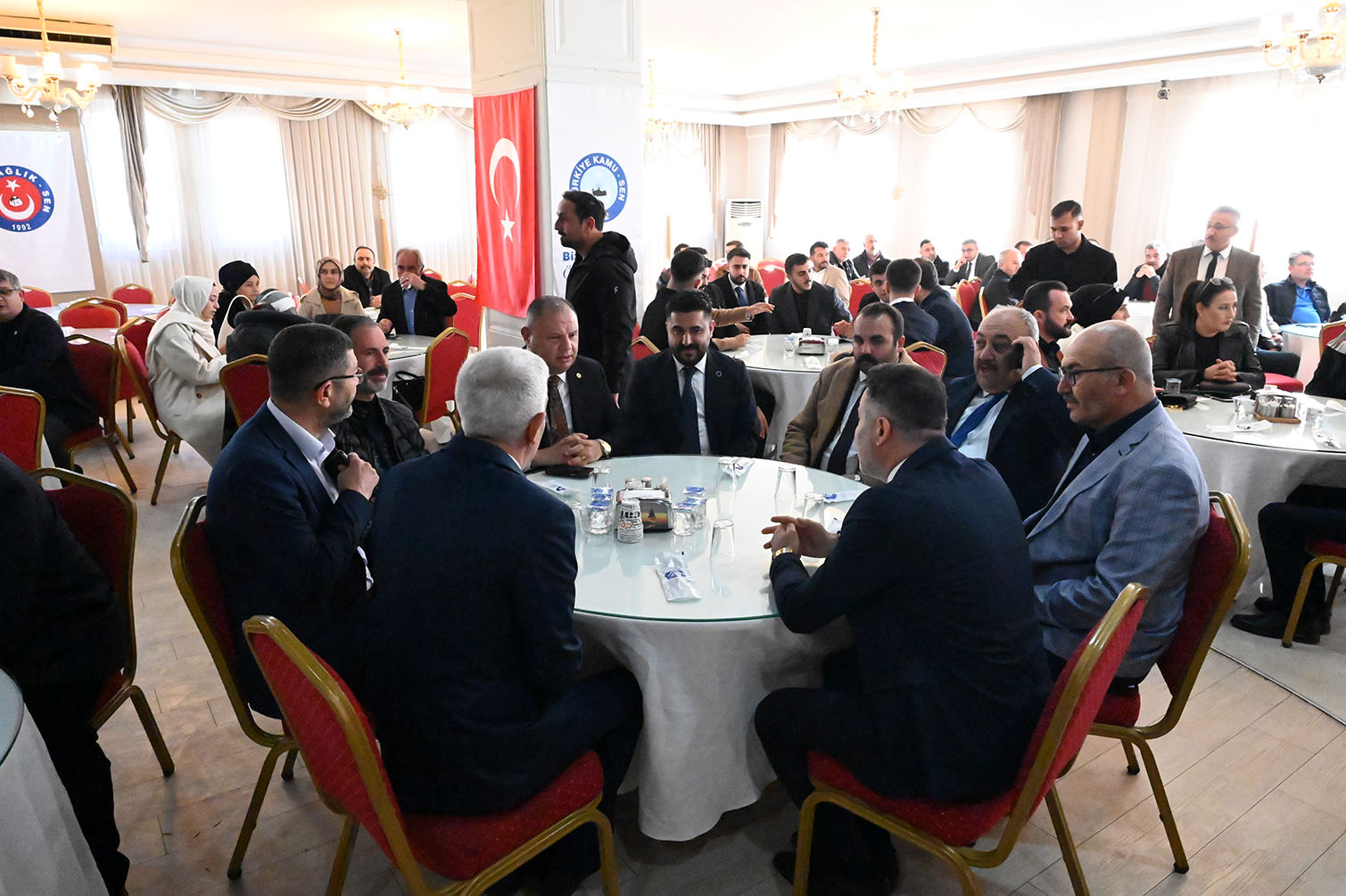 Türk Sağlık Sen Başkanlığına Paşacan Cebeci Seçildi (1)