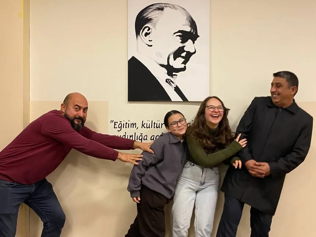 Kasaba Kültür Sanat’ta Bir İlk 14 Yaşındaki Aynur Sunal’dan Kısa Film Başarısı (1)