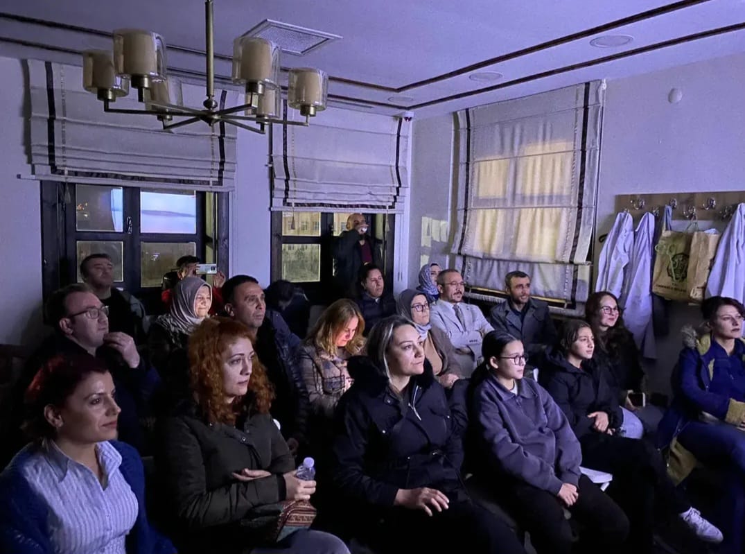 Kasaba Kültür Sanat’ta Bir İlk 14 Yaşındaki Aynur Sunal’dan Kısa Film Başarısı (2)