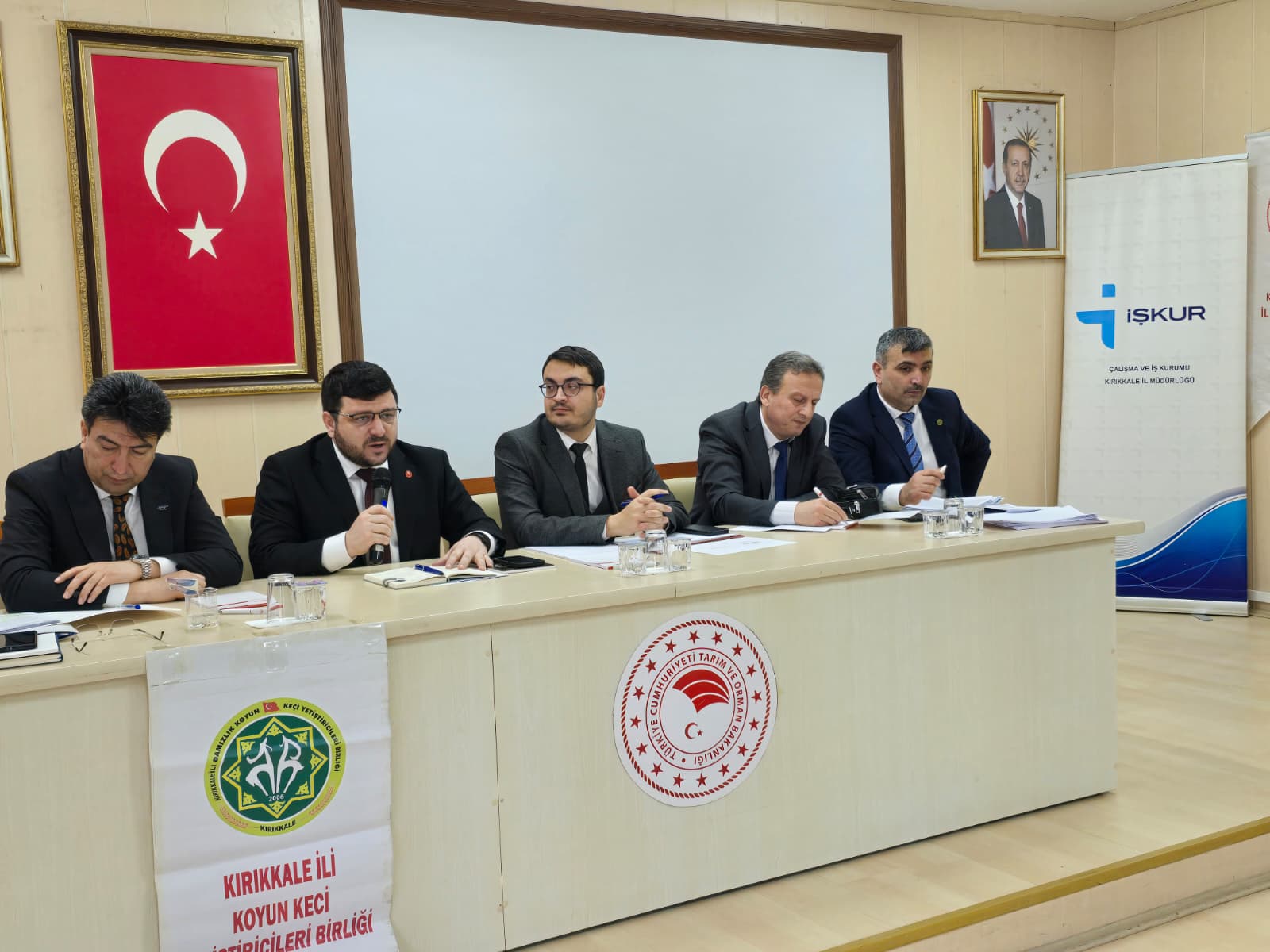 6D352D7E 542E 4F66 9B1C Acbe04128717