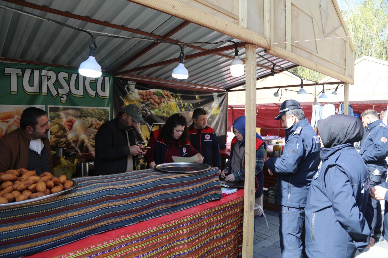 368A738A 4560 421B A3B5 5C9C10Cb8333