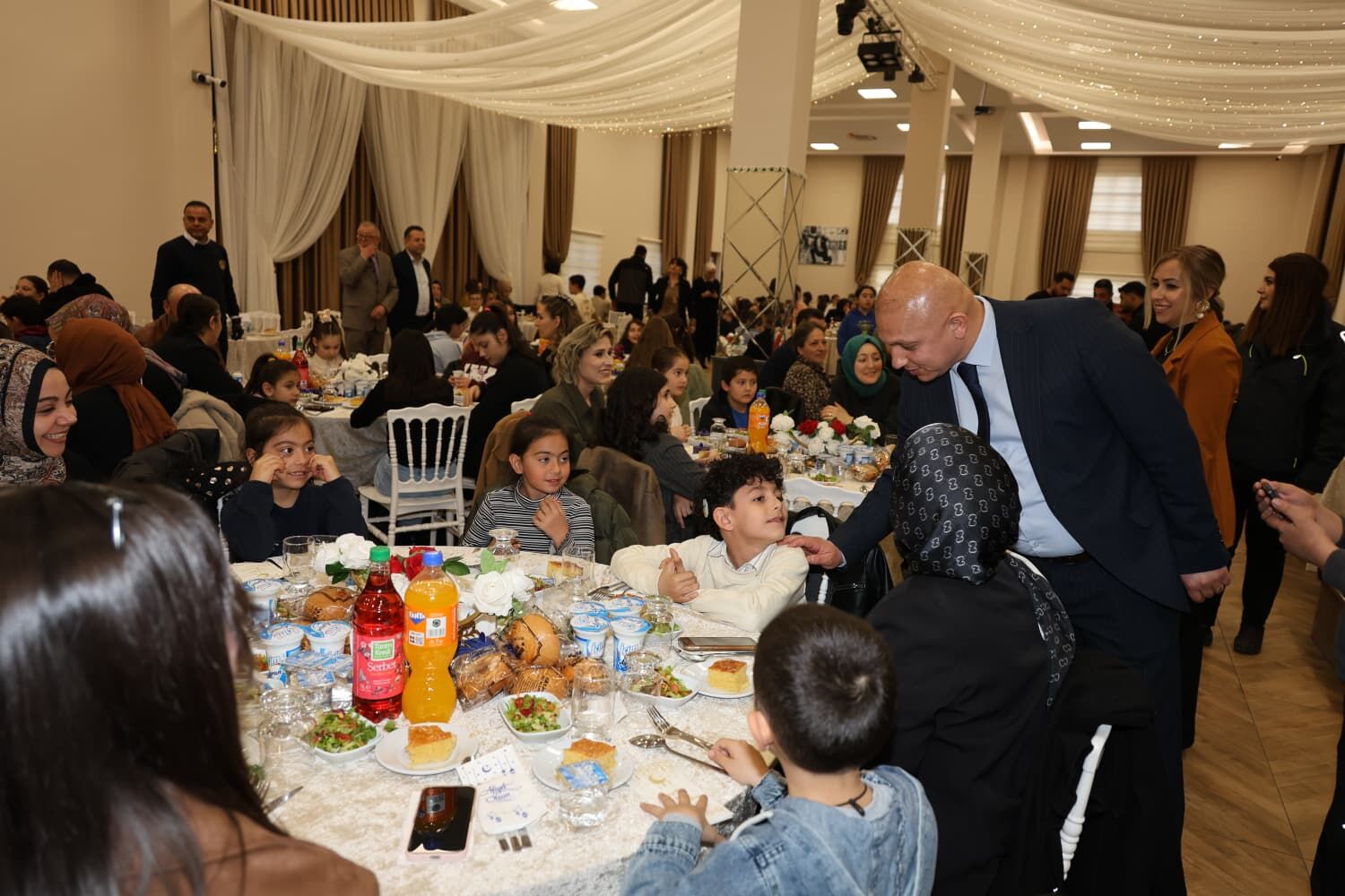 3Ed494E6 D4Ca 4302 808F Ee464F39Fca9